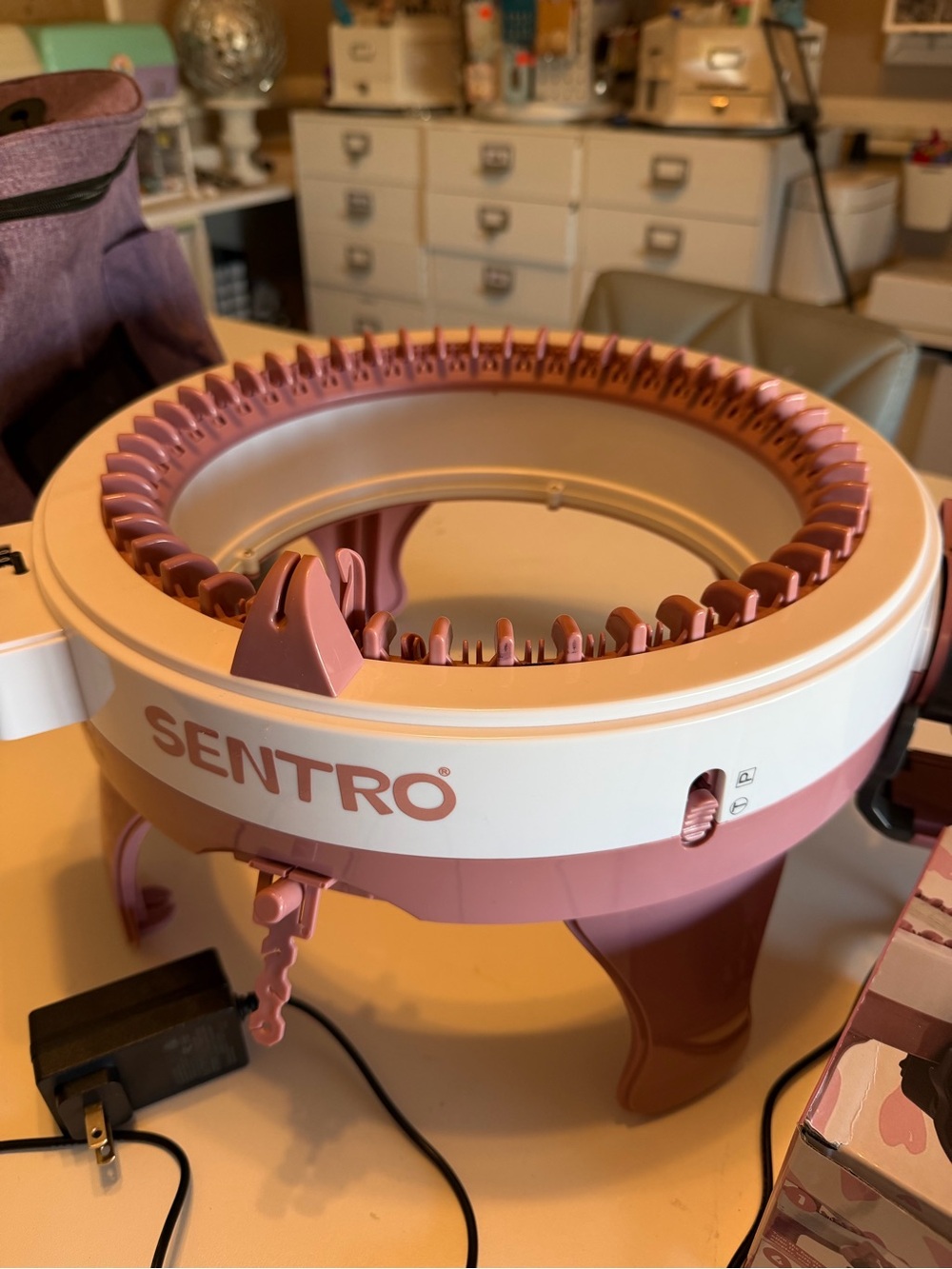 Sentro Pink Circular Knitting Loom for Fiber Arts